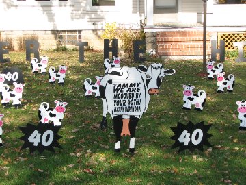 2D Cutesy Cow Display