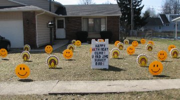 3D Turkey/2D Smiley Face Combo Display