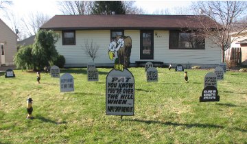 2D Wacky Tombstones With Crows